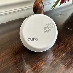 Pura smart fragrance diffuser